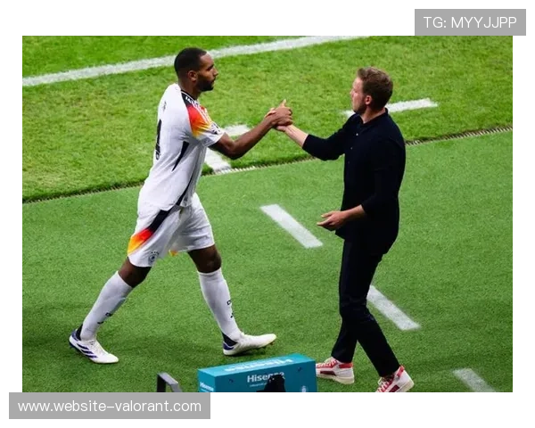 末轮生死战：巴黎vs纽卡，胜者直通16强